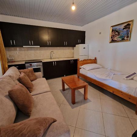 Villa Bani Ксамил Экстерьер фото