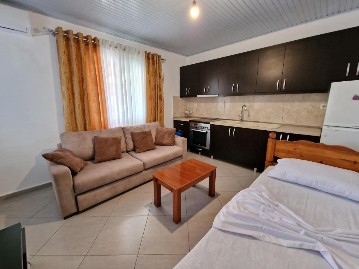 Villa Bani Ксамил Экстерьер фото